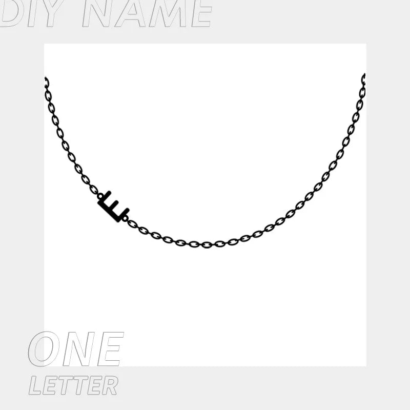 Gepersonaliseerde ketting met naamletter