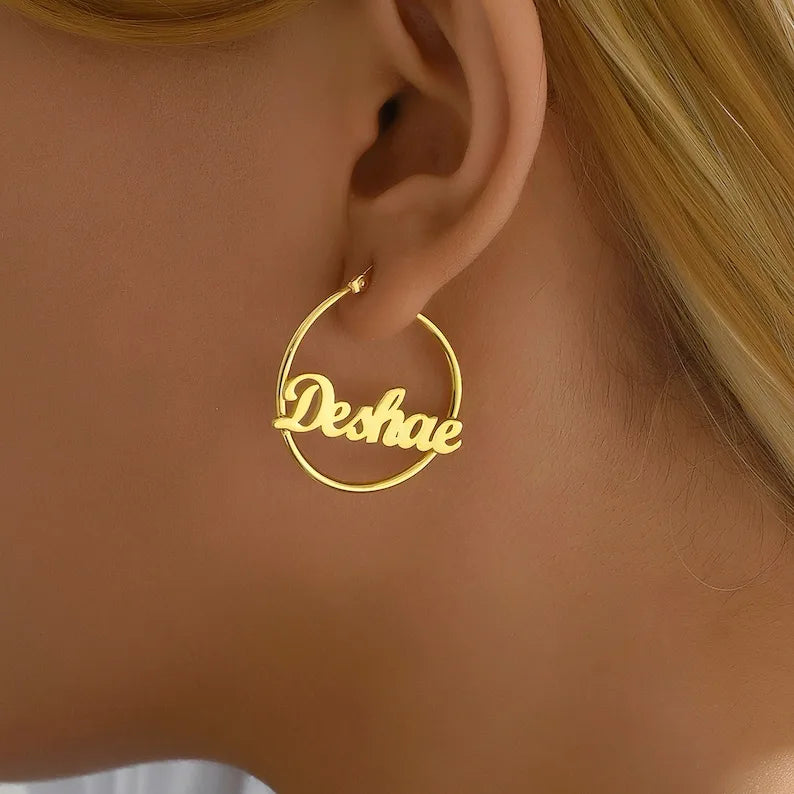 Gepersonaliseerde oorringen van 18-karaats verguld roestvrij staal