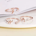 Ring met gepersonaliseerde initialen en geboortesteen